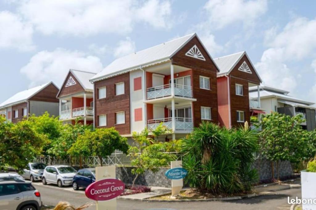 Apartamento Les Pieds Dans L'Eau Chez Syl Le Moule Exterior foto