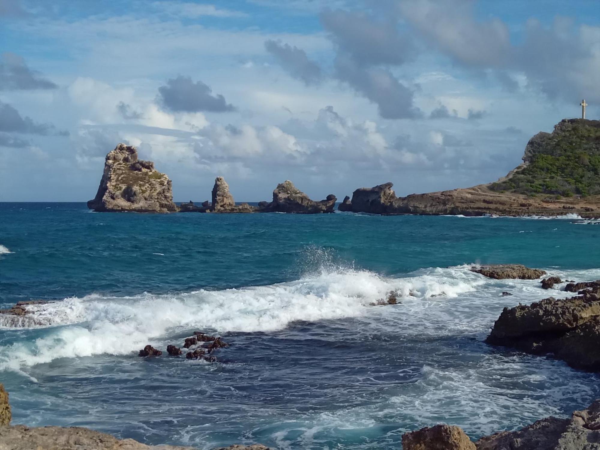 Apartamento Les Pieds Dans L'Eau Chez Syl Le Moule Exterior foto
